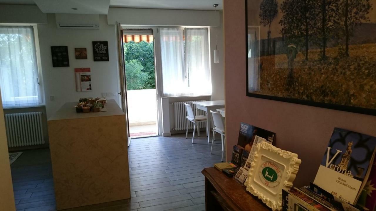 Bed And Breakfast Di Mara E Stefano Vérone Extérieur photo