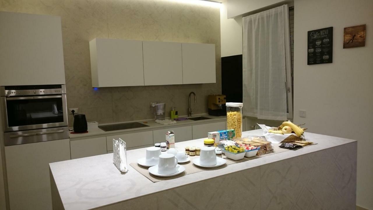 Bed And Breakfast Di Mara E Stefano Vérone Extérieur photo