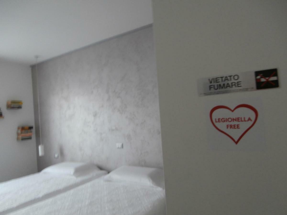Bed And Breakfast Di Mara E Stefano Vérone Extérieur photo
